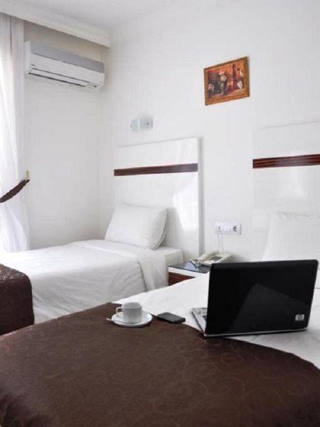 Lara Atalla Hotel อันตัลยา ภายนอก รูปภาพ