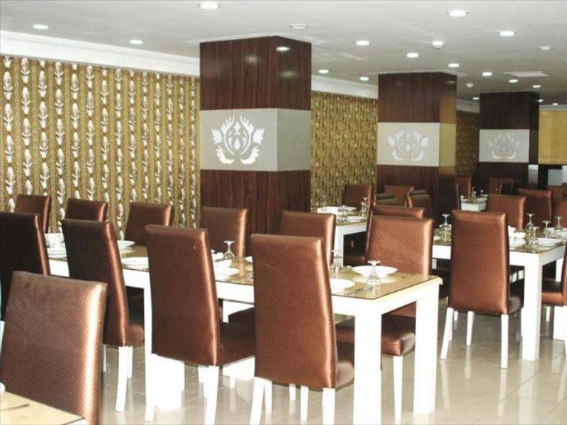 Lara Atalla Hotel อันตัลยา ภายนอก รูปภาพ